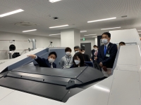 新幹線実習室での運転の写真
