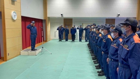 消防年末特別警戒 市長激励巡視の様子