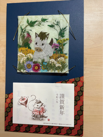 押し花でつくる干支カレンダーの写真