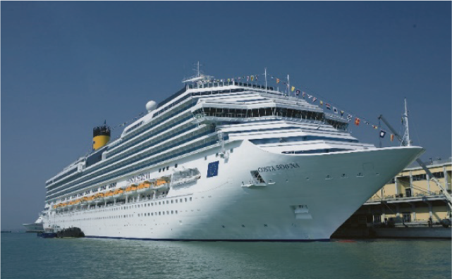 クルーズ船「コスタセレーナ」GW関門市民クルーズの写真