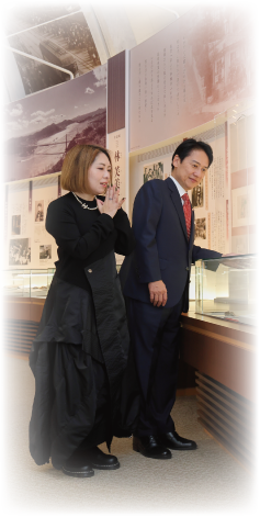 対談時の武内和久と町田そのこさんの写真