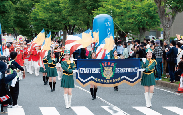 祝賀パレードの様子