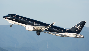 スターフライヤー 飛行機の画像