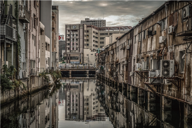 杉浦正和写真展「日本迷幻街」の写真