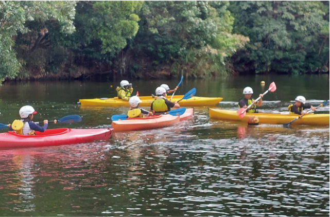 カヌー体験の様子