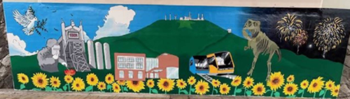 中学生が描いた巨大壁画