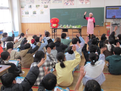 食生活改善推進員の活動紹介の様子2