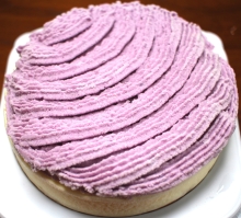 冷凍紫芋レアチーズケーキの写真