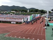 大会開会式入場の様子