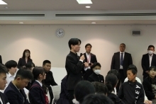 ディスカッションでの発表の様子