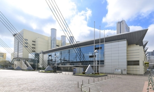 北九州メッセ外観