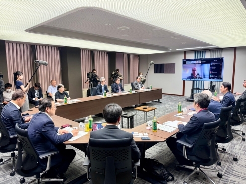第1回「北九州市フィジカルAI産業振興戦略検討会議」　の様子