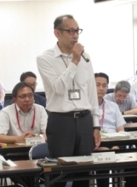 窪田若松区長の写真
