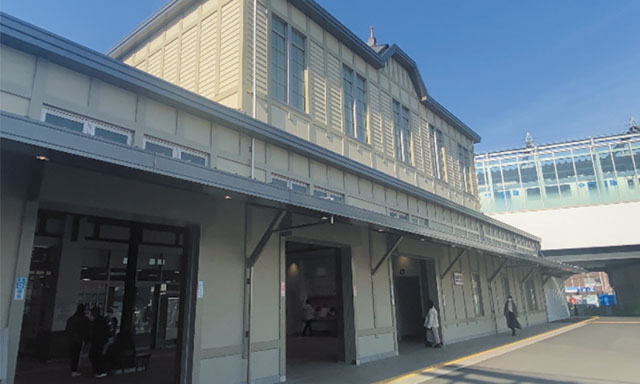 折尾駅写真